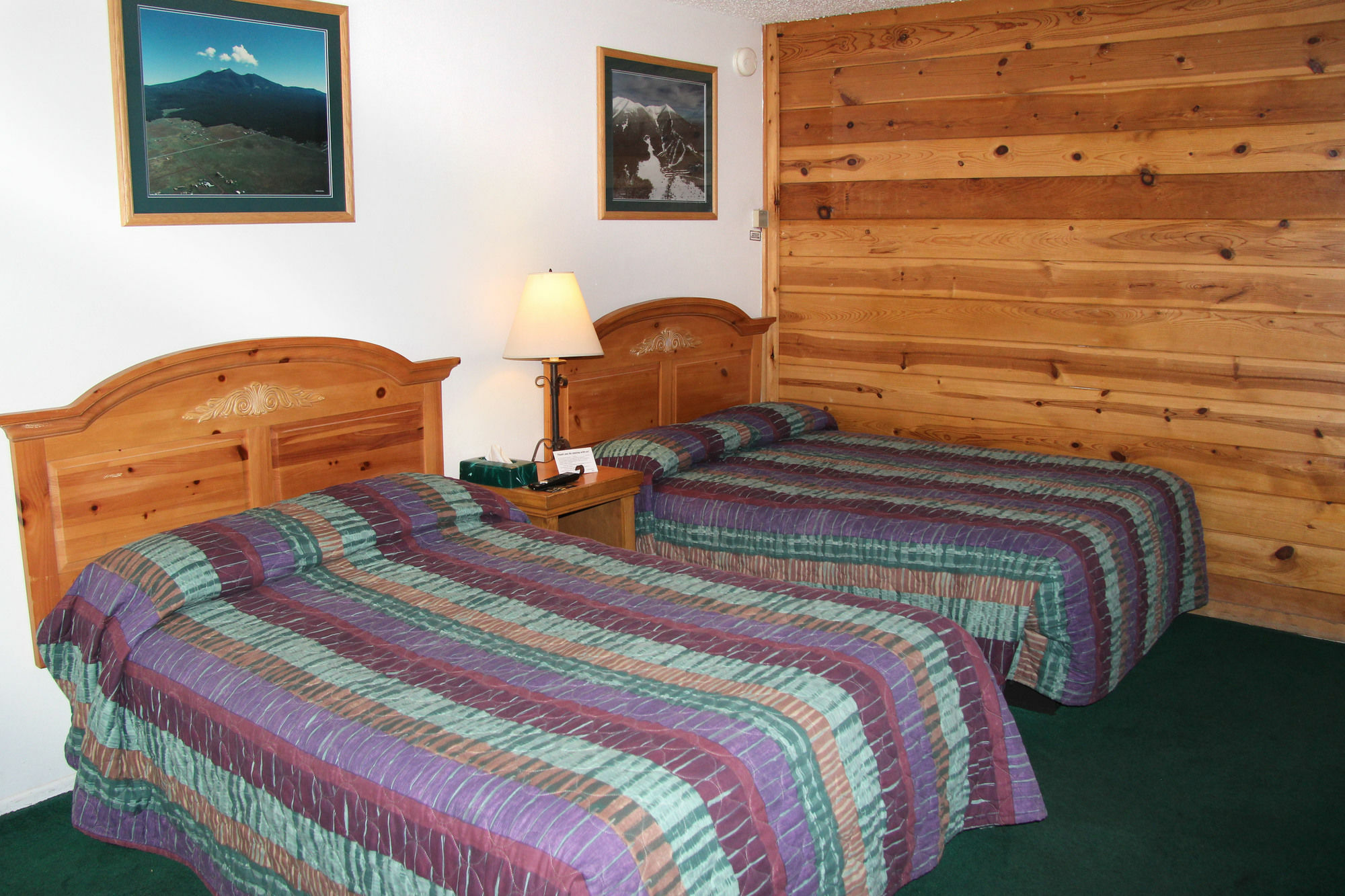 Ski Lift Lodge & Cabins Флагстафф Экстерьер фото